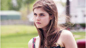 Alexandra Daddario Photos